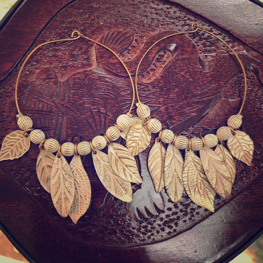 Vintage earrings feather